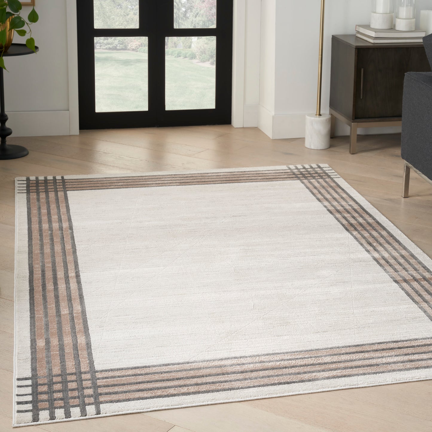 Nourison Desire 6' x 9' Ivory Silver Modern Indoor Rug