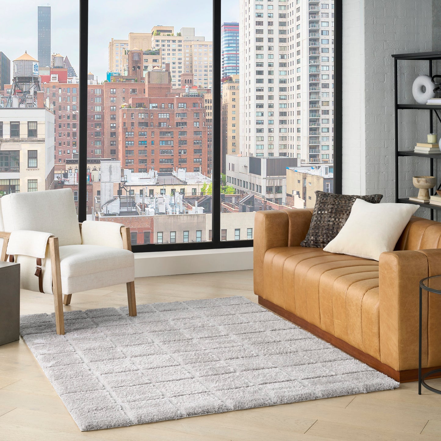 DKNY West End Ave 3'11" x 5'11" Grey Modern Indoor Rug