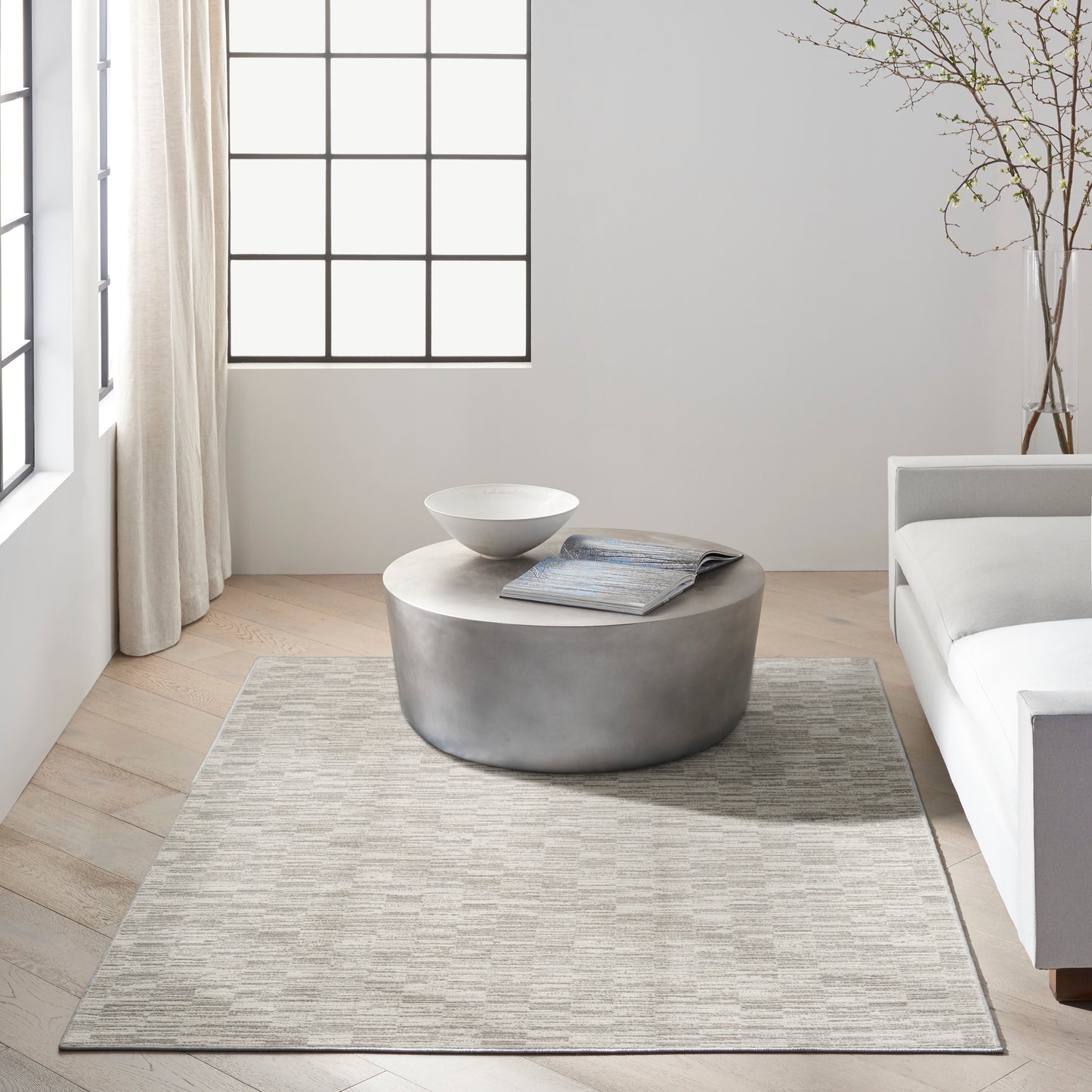 Calvin Klein Captivating 5'3" x 7'3" Ivory Grey Modern Indoor Rug