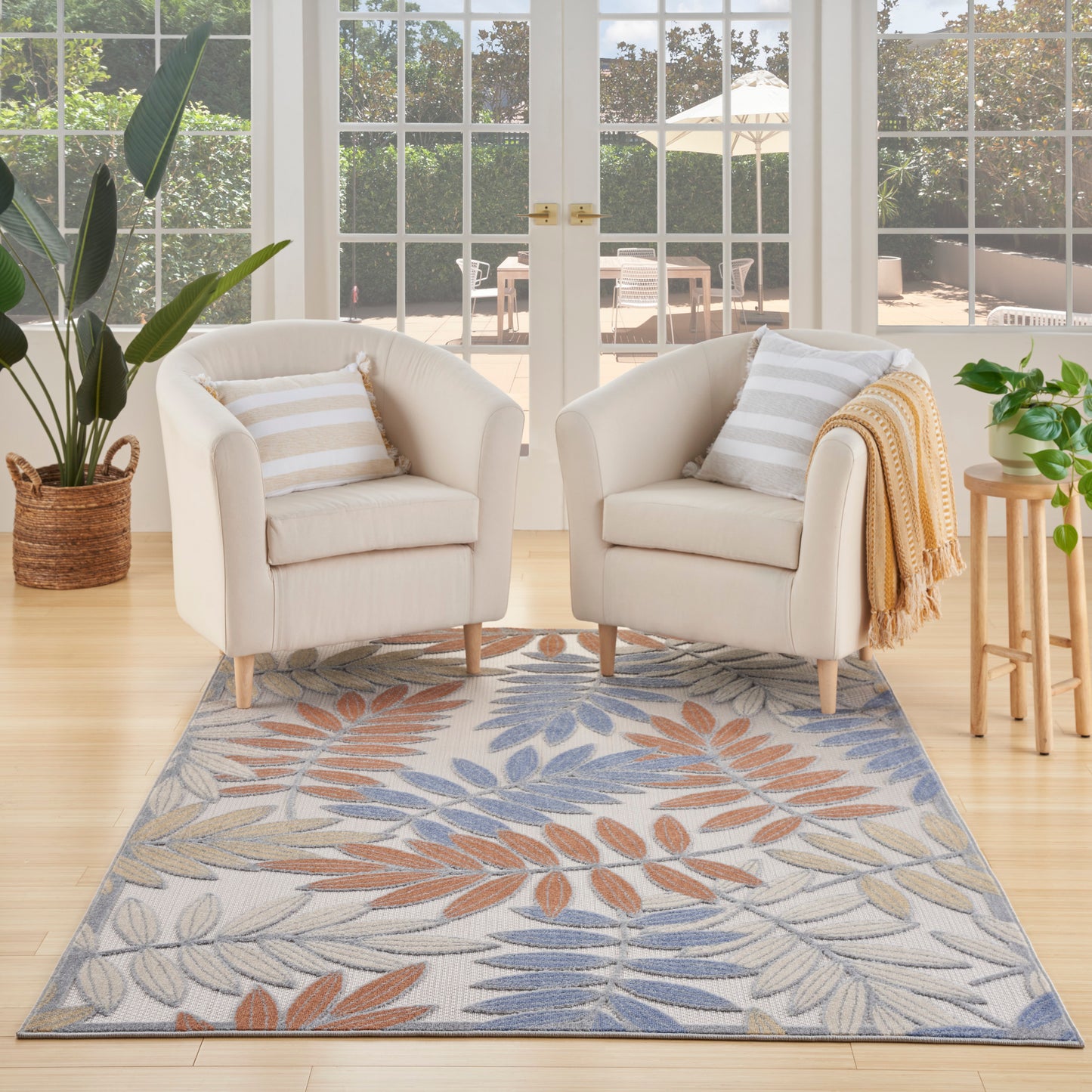 Nourison Aloha 3'6" x 5'6" Blue Mocha Outdoor Rug