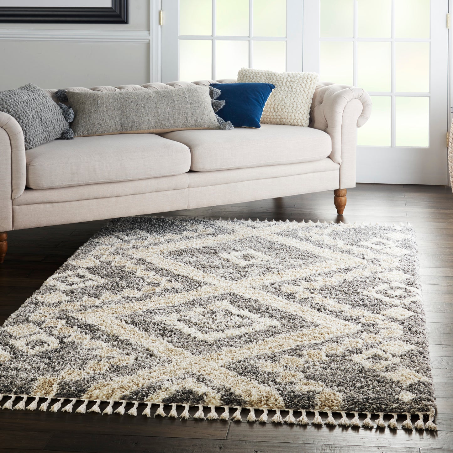 Nourison Oslo Shag 4' x 6' Grey/Ivory Shag Indoor Rug