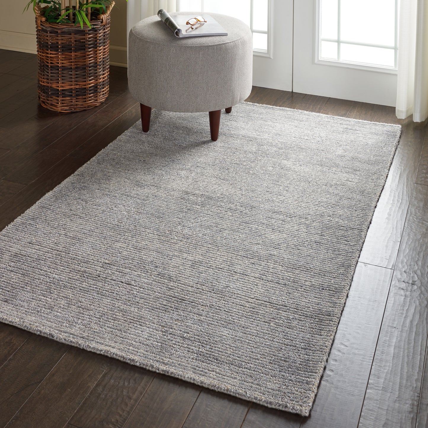 Nourison Weston 5'3" x 7'5" Silver Birch Modern Indoor Rug