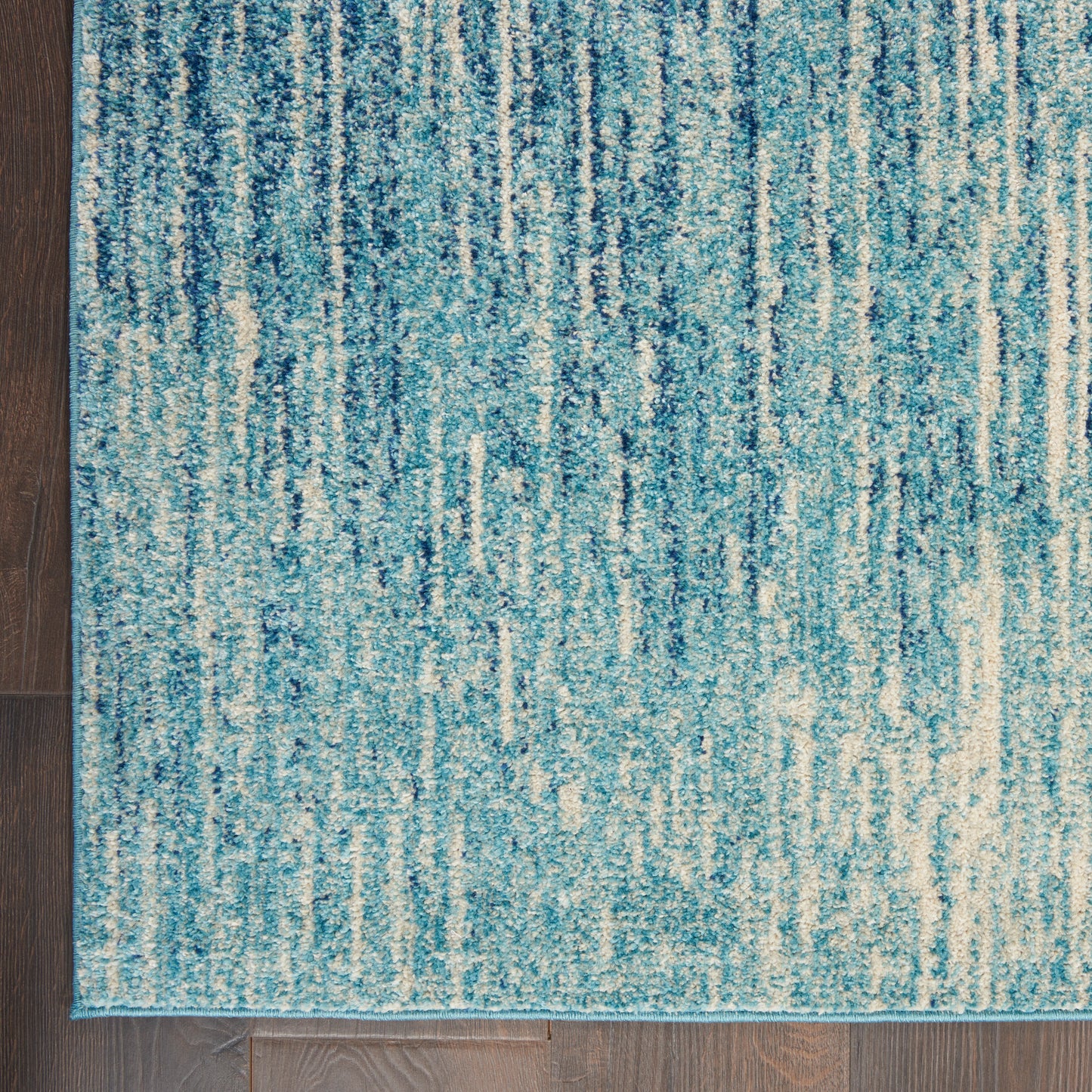 Nourison Passion 3'9" x 5'9" Navy/Light Blue Modern Indoor Rug