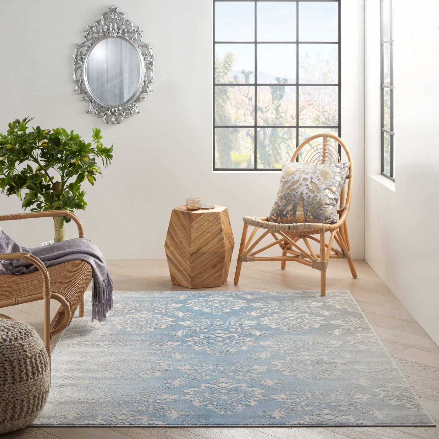 Nourison Elation 4' x 6' Ivory Blue Vintage Indoor Rug