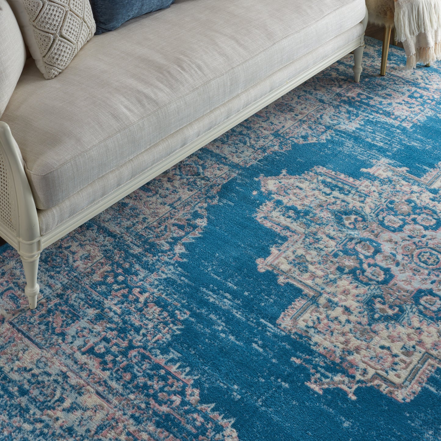 Nourison Grafix 8'6" x 12' Blue Vintage Indoor Rug