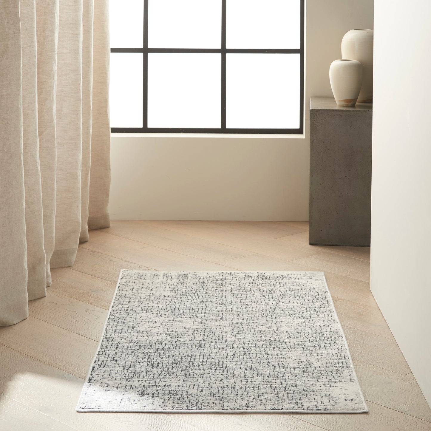 Calvin Klein CK970 Vapor 2'2" x 3'9" Ivory Black Modern Indoor Rug