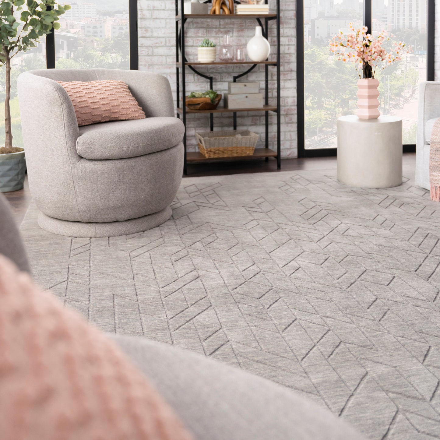 Nourison Alessia 5'3" x 7'5" Grey Modern Indoor Rug