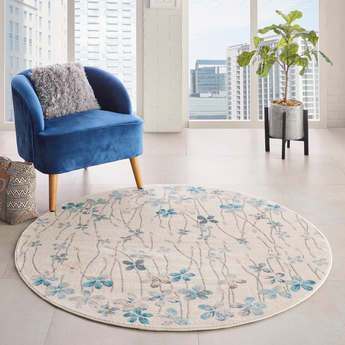 Nourison Tranquil 5'3" x Round Ivory Contemporary Indoor Rug