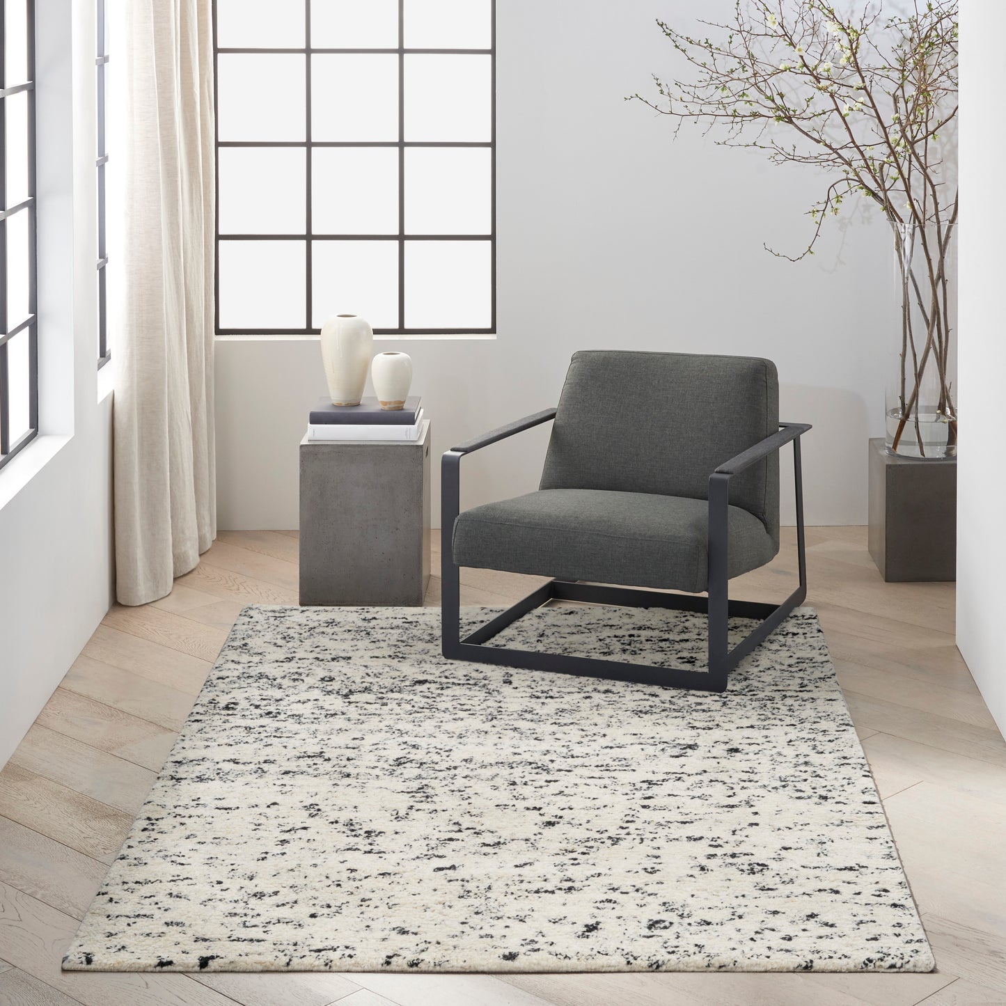 Calvin Klein CK042 Billows 5'3" x 7'3" Ivory Black Modern Indoor Rug