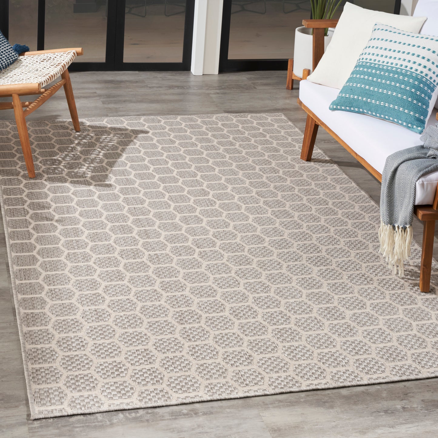 Nourison Twist Reversible 4' x 6' Grey Modern Rug