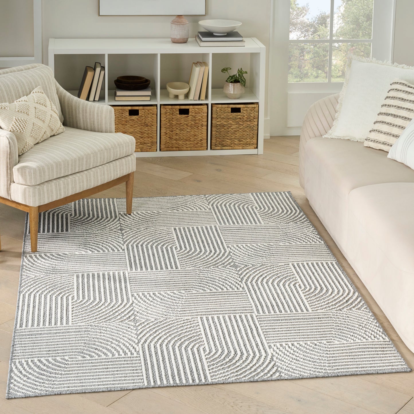 Nourison Natural Texture 5'3" x 7' Charcoal Ivory Modern Indoor Rug