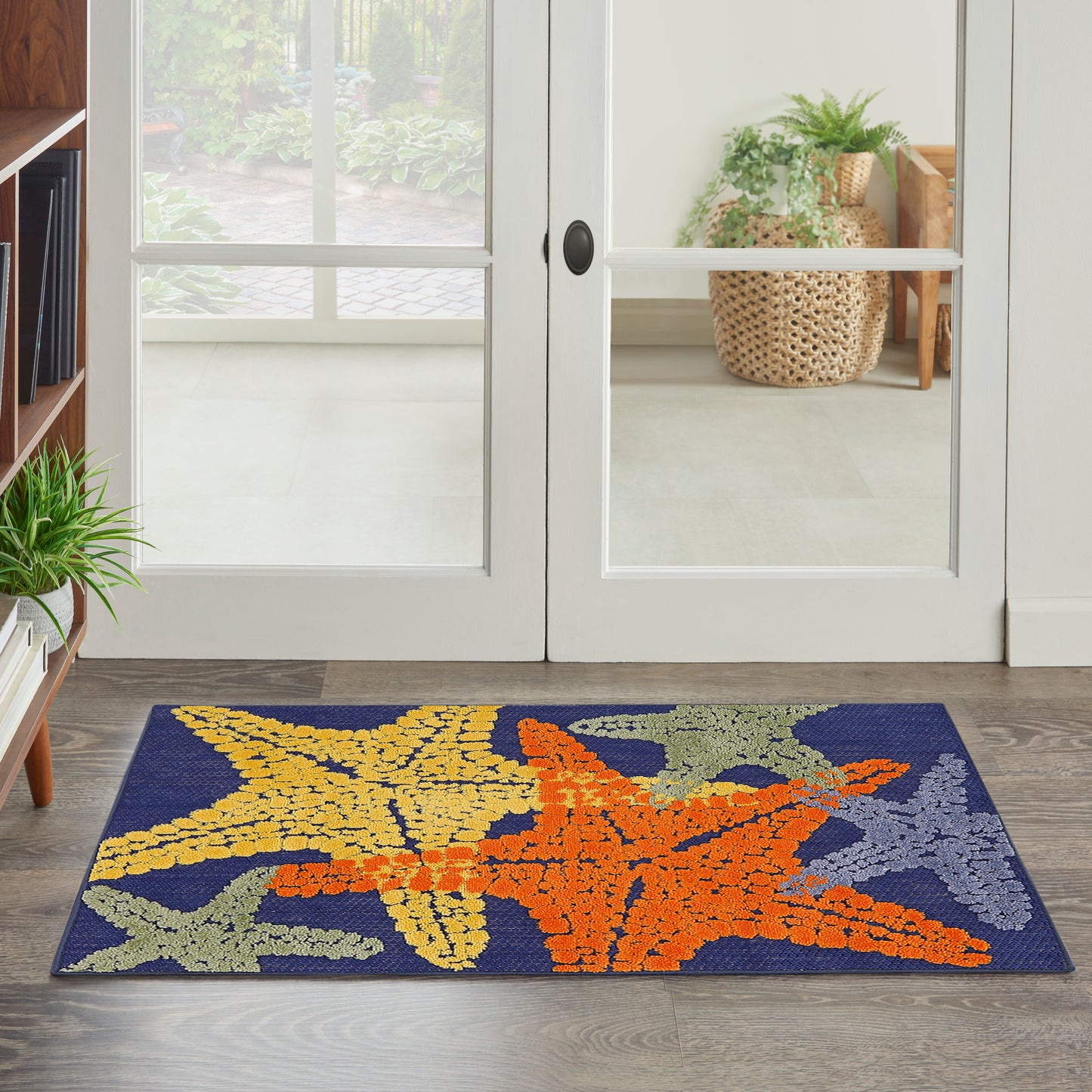 Nourison Aloha 2'8" x 4' Blue Multicolor Outdoor Rug