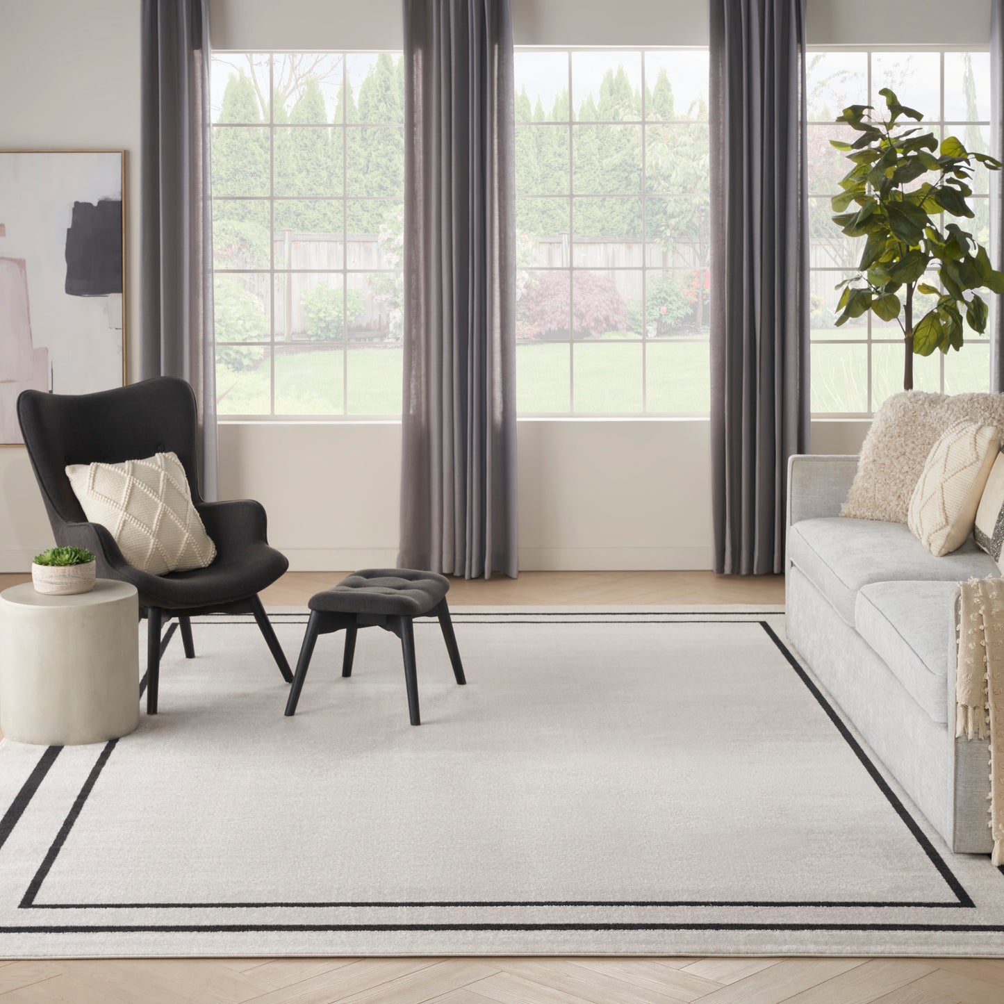 Nourison Nourison Essentials 8' x 10' Ivory/Black Contemporary Rug