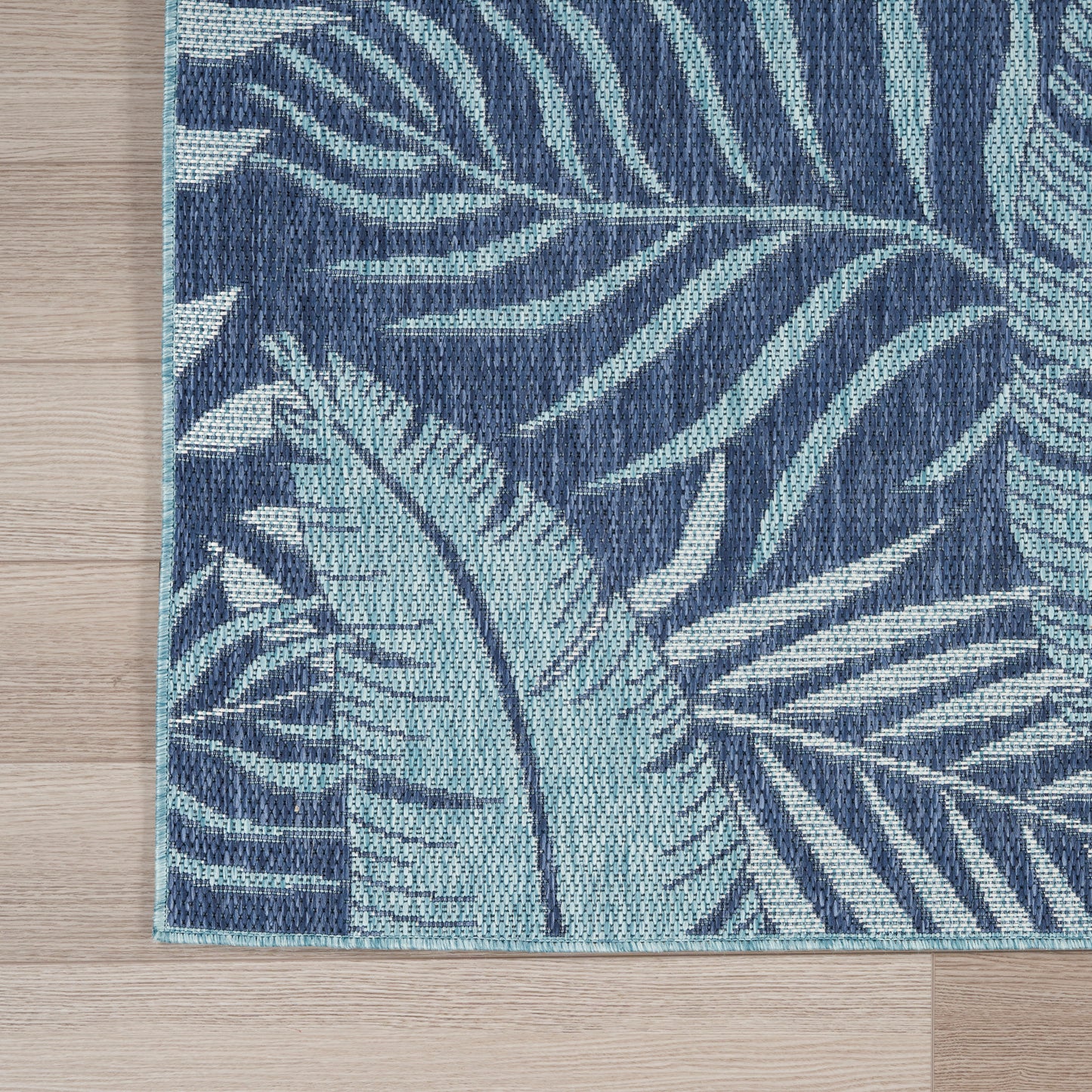 Nourison Garden Oasis 5' x 7' Navy Tropical Rug