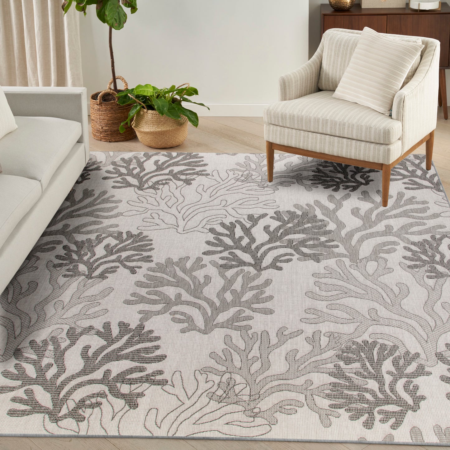 Nourison Garden Oasis 8' x 10' Grey Coastal, Nautical & Beach Rug