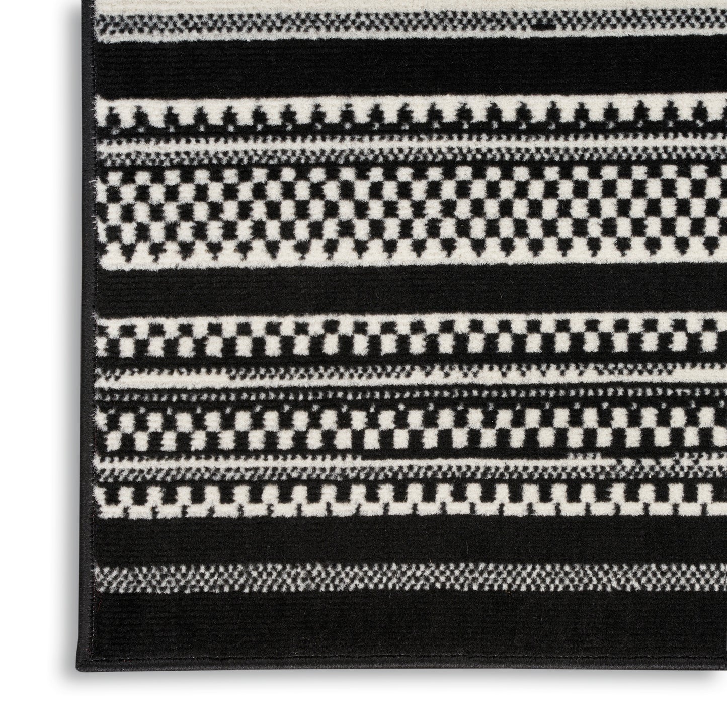 Nourison Grafix 5'3" x 7'3" Black White Modern Indoor Rug