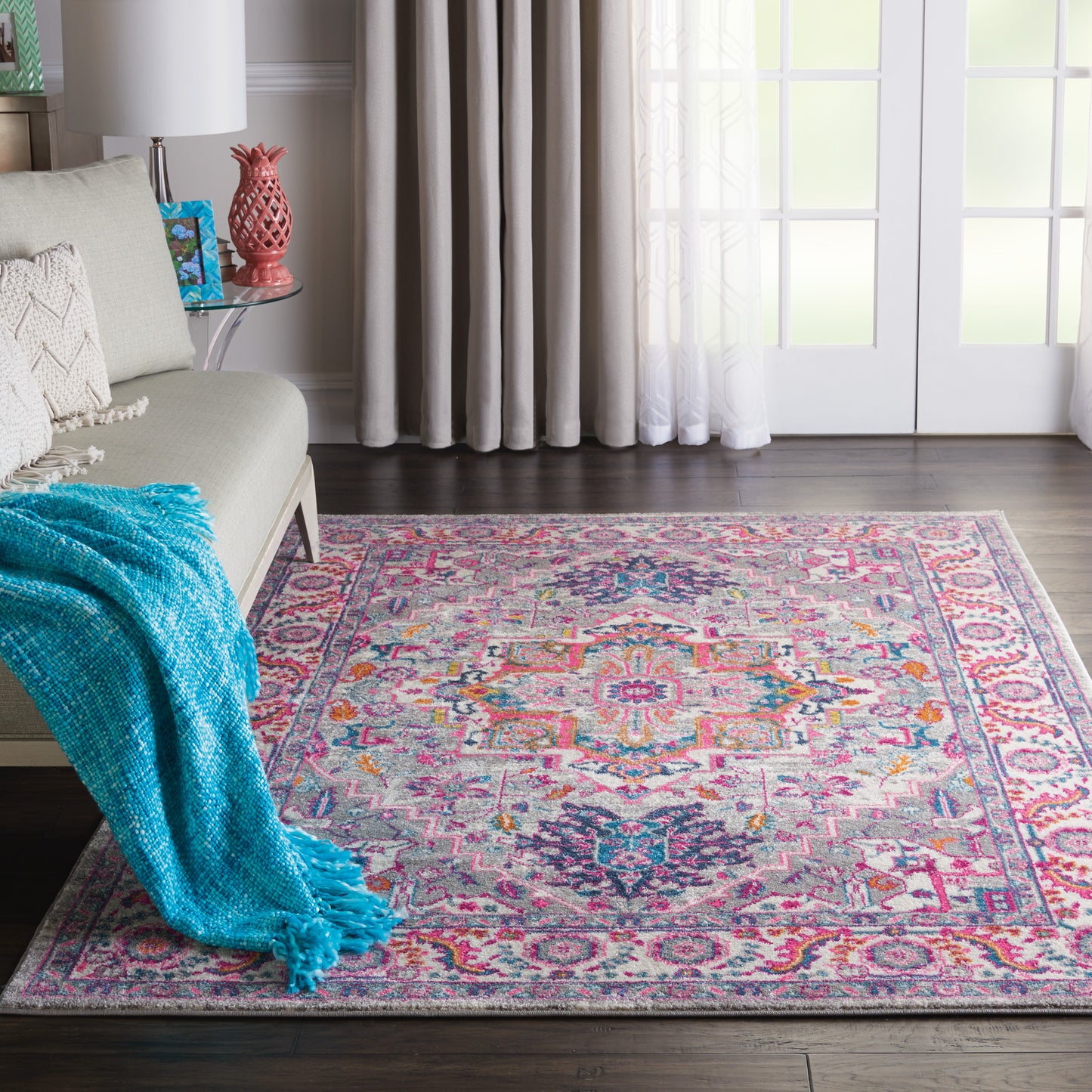 Nourison Passion 5'3" x 7'3" Light Grey/Pink Bohemian Indoor Rug