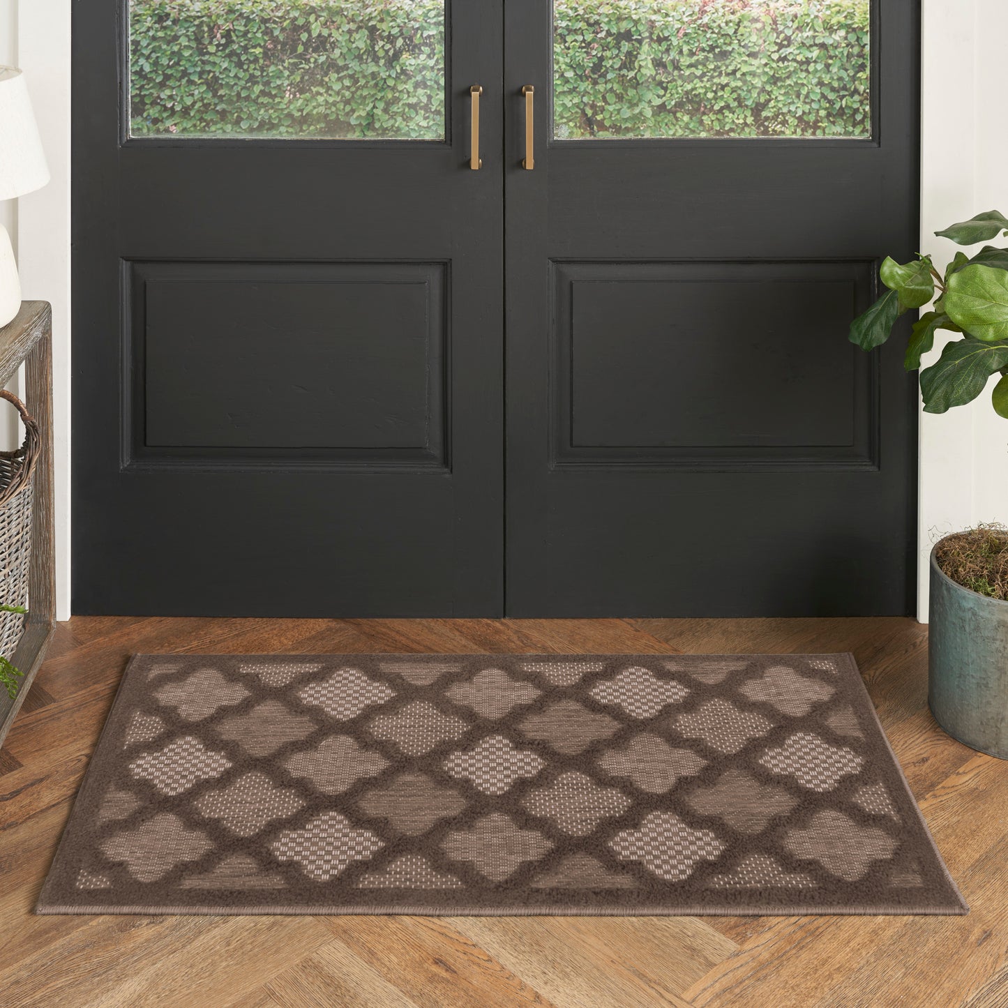 Nourison Easy Care 2' x 4' Brown Modern Rug