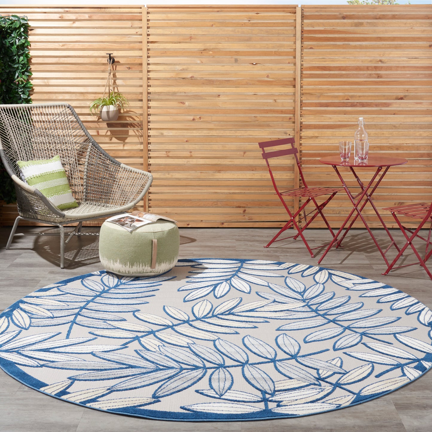 Nourison Aloha 7'10" x Round Ivory/Navy Tropical Rug