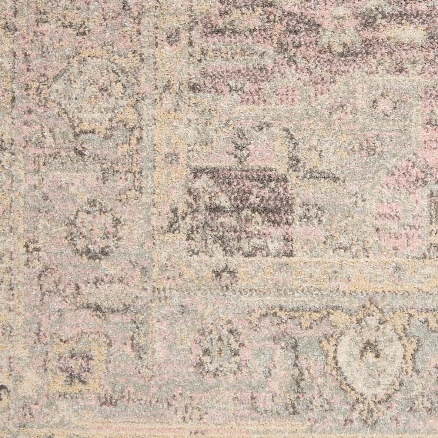 Nourison Tranquil 6' x 9' Ivory/Pink Vintage Indoor Rug