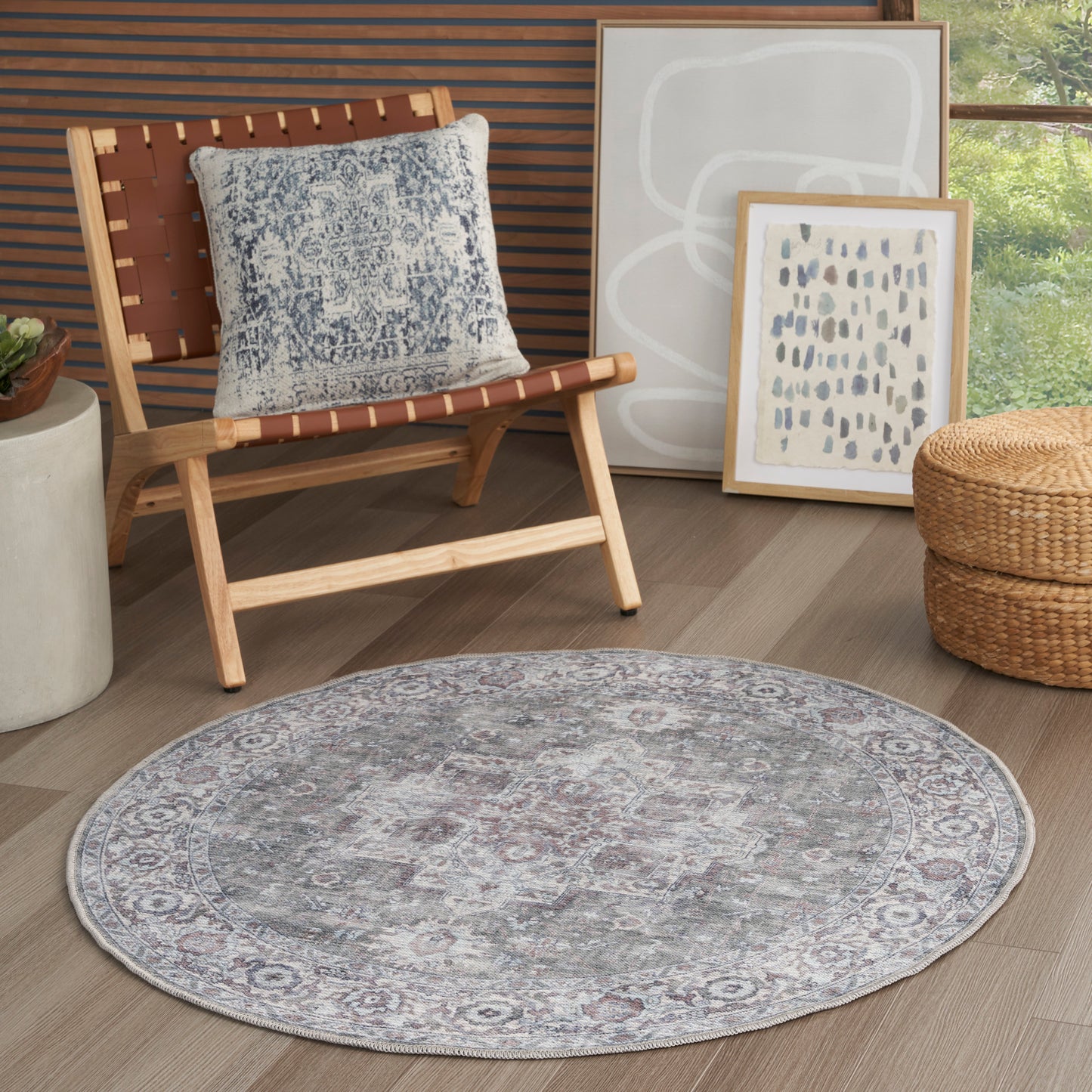 Nicole Curtis Machine Washable Series 1 4' x Round Ivory Grey Vintage Indoor Rug