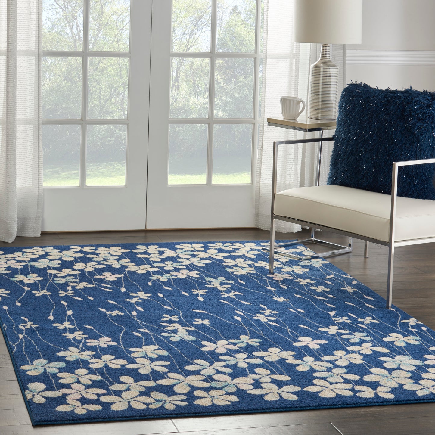 Nourison Tranquil 4' x 6' Navy Contemporary Indoor Rug