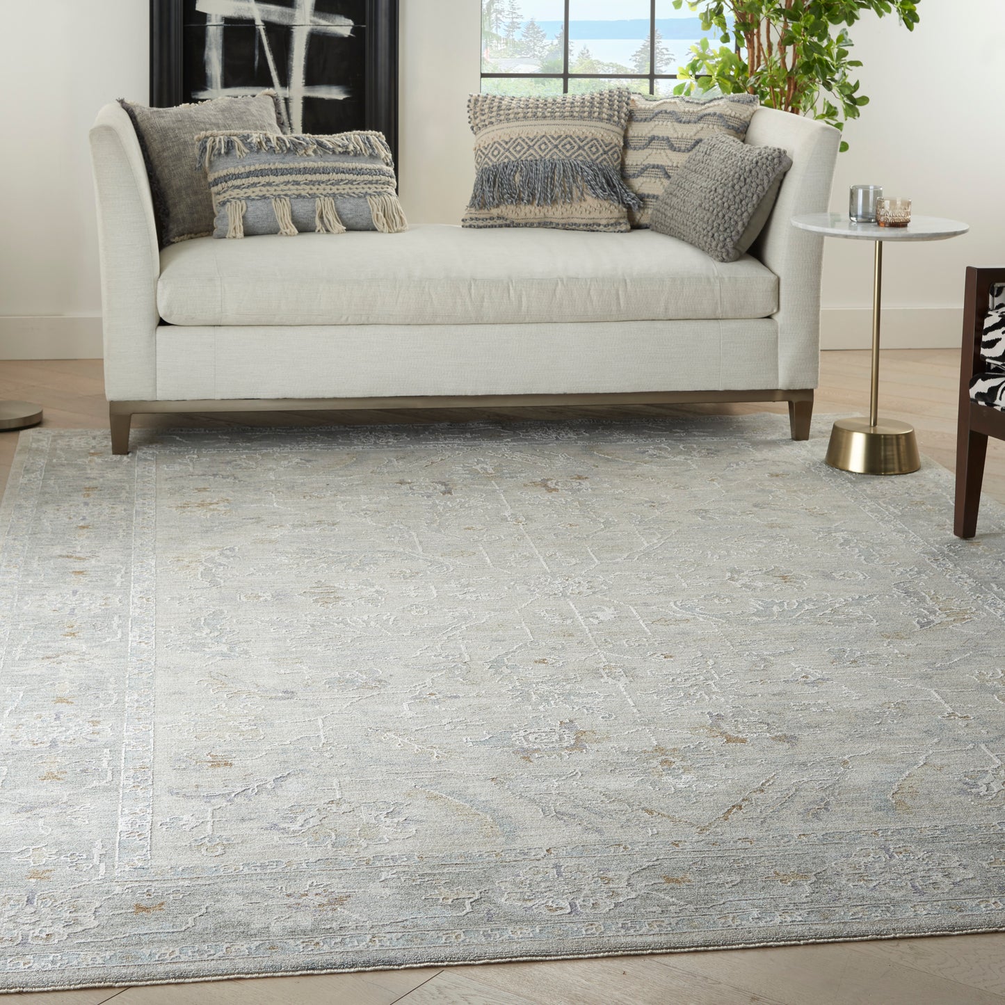 Nourison Infinite 7'10" x 10'4" Lt Grey Vintage Indoor Rug