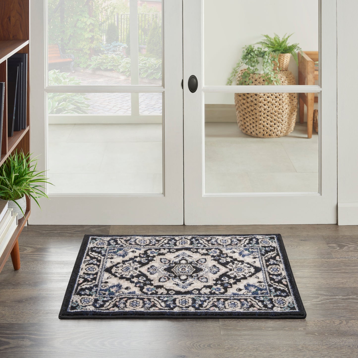 Nourison Passion 1'10" x 2'10" Black Ivory Bohemian Indoor Rug