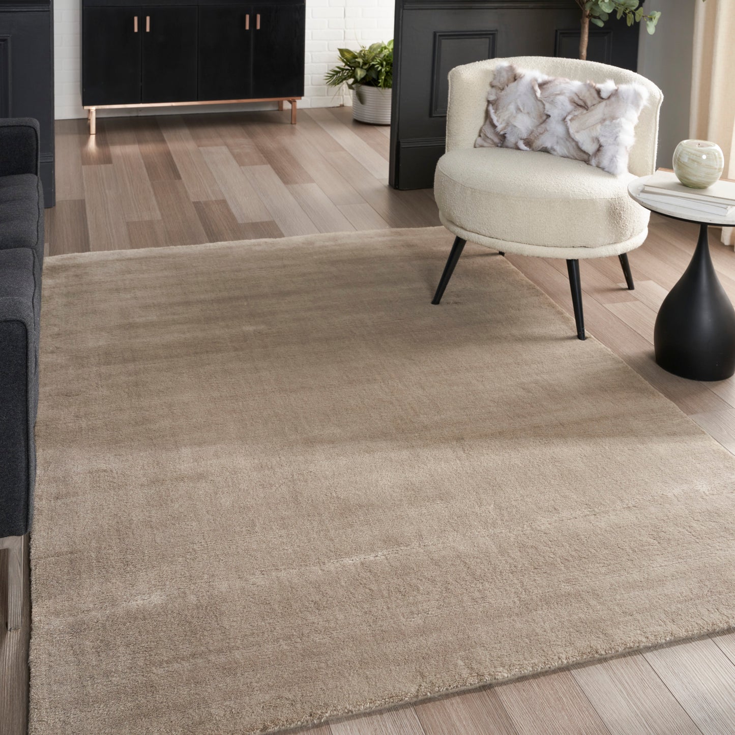 Nourison Plush Cloud 5'3" x 7'3" Taupe Modern Indoor Rug