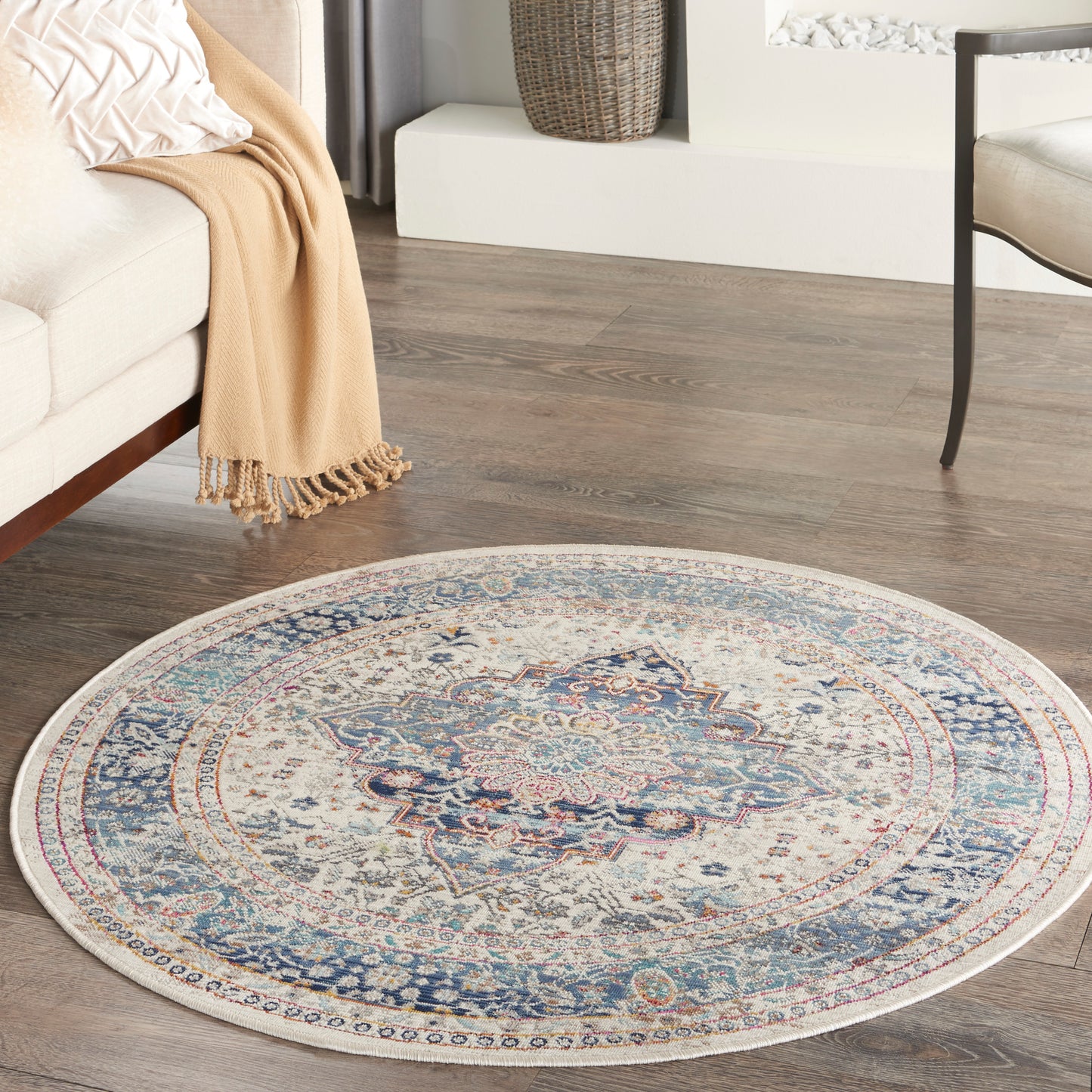 Nourison Vintage Kashan 4' x Round Ivory Blue Vintage Indoor Rug