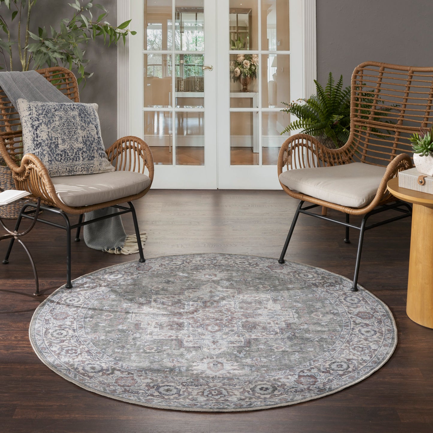 Nicole Curtis Machine Washable Series 1 5'3" x Round Ivory Grey Vintage Indoor Rug