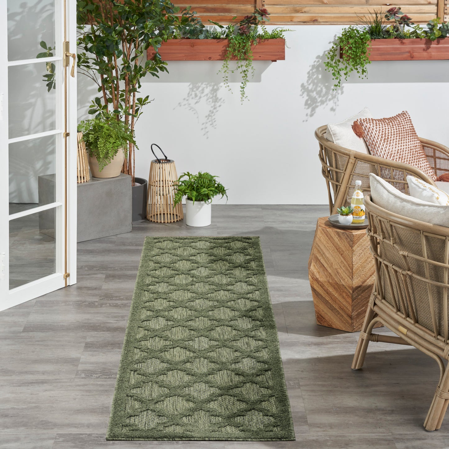 Nourison Easy Care 2'2" x 7'6 Green Modern Rug