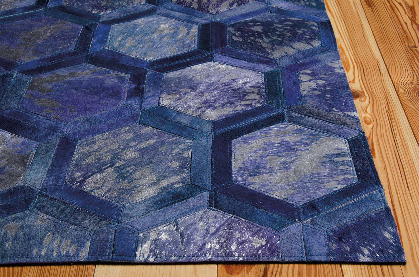 Michael Amini City Chic 5'3" x 7'5" Cobalt Modern Indoor Rug