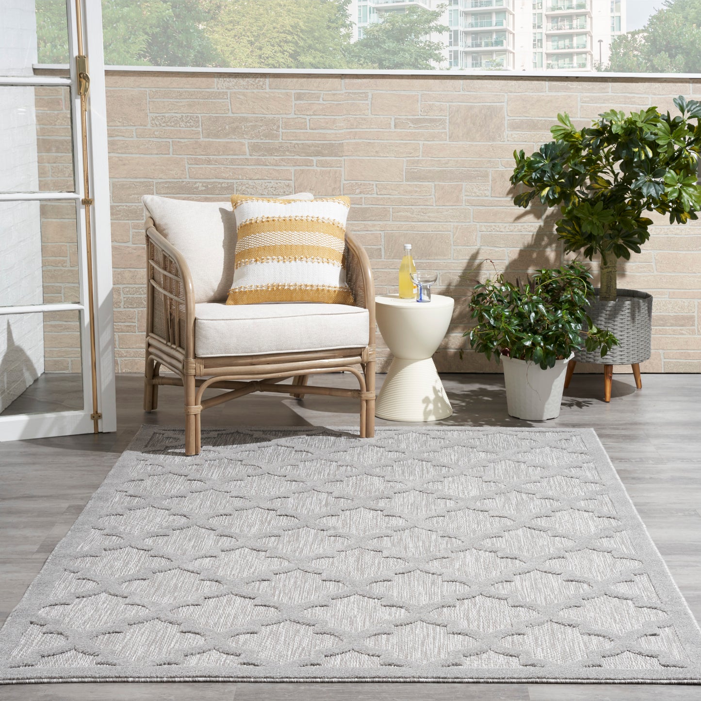 Nourison Easy Care 6' x 9' Silver Grey Modern Rug