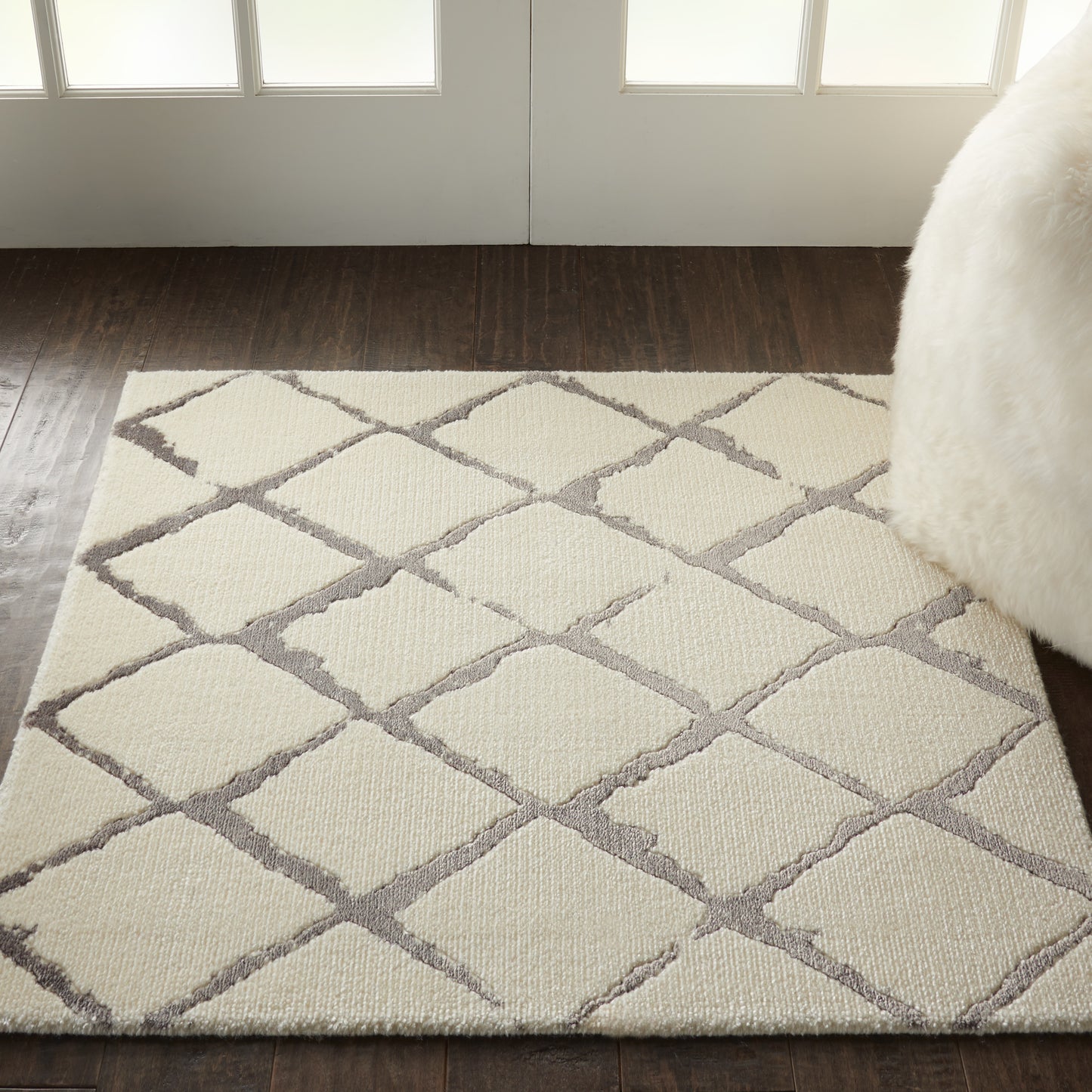 Nourison Twilight 2' x 3' Ivory/Grey Modern Indoor Rug