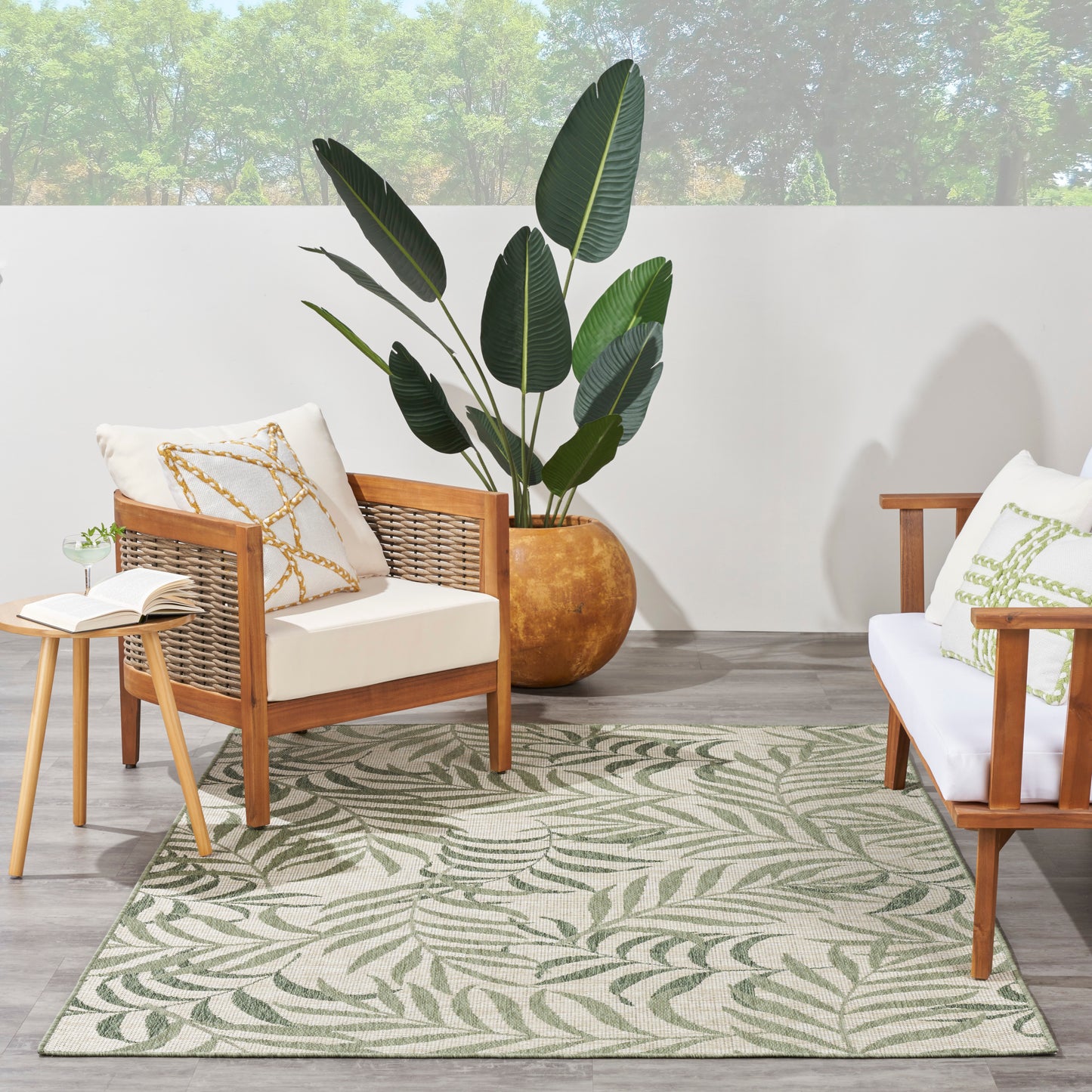 Nourison Garden Oasis 5' x 7' Ivory Green Outdoor Rug