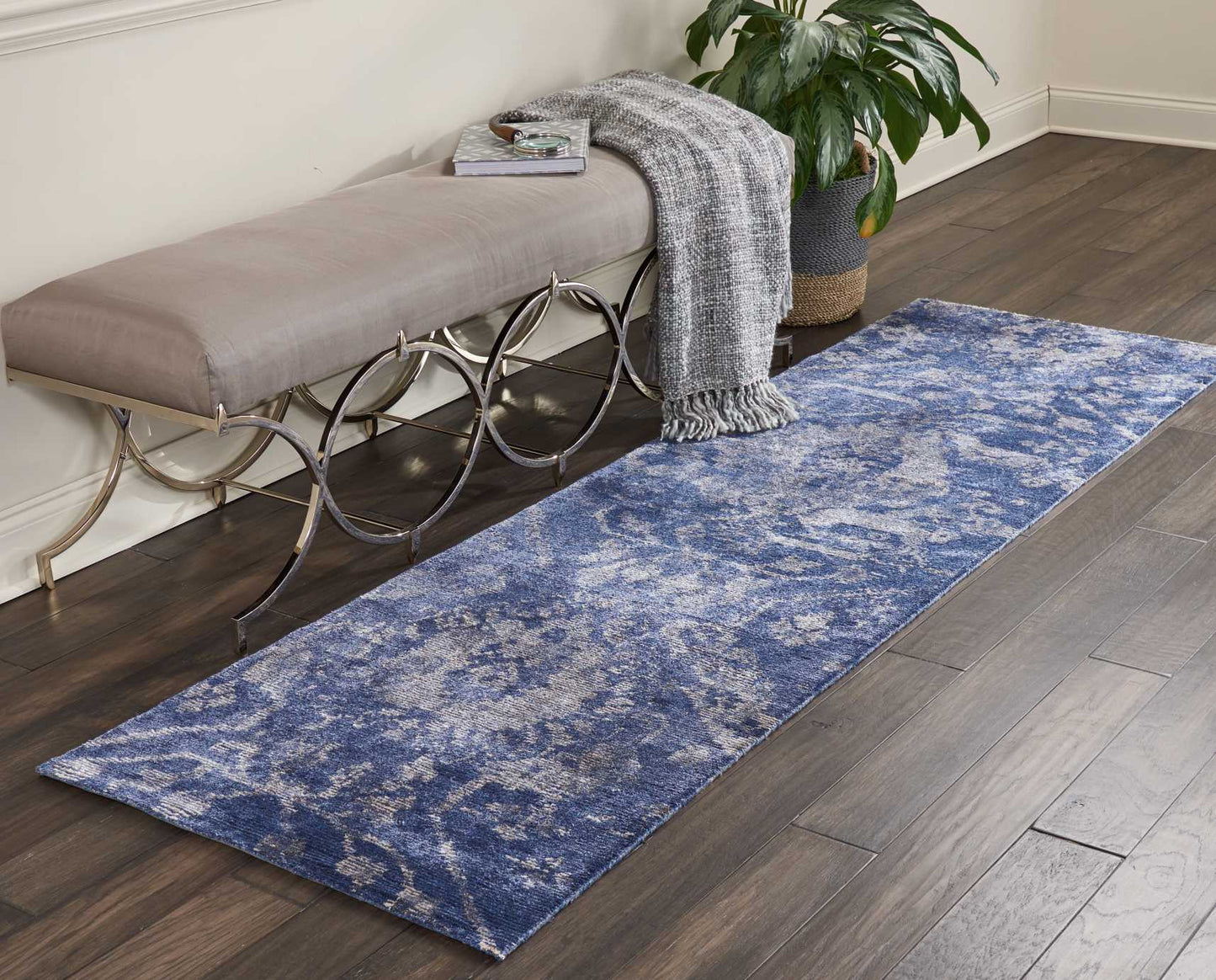 Nourison Lucent 2'3" x 8' Dusk Vintage Indoor Rug