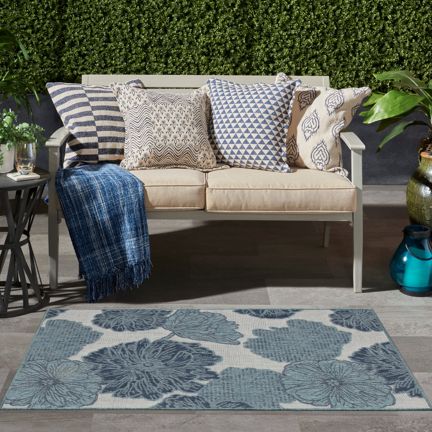 Nourison Garden Oasis 3' x 5' Blue Tropical Rug