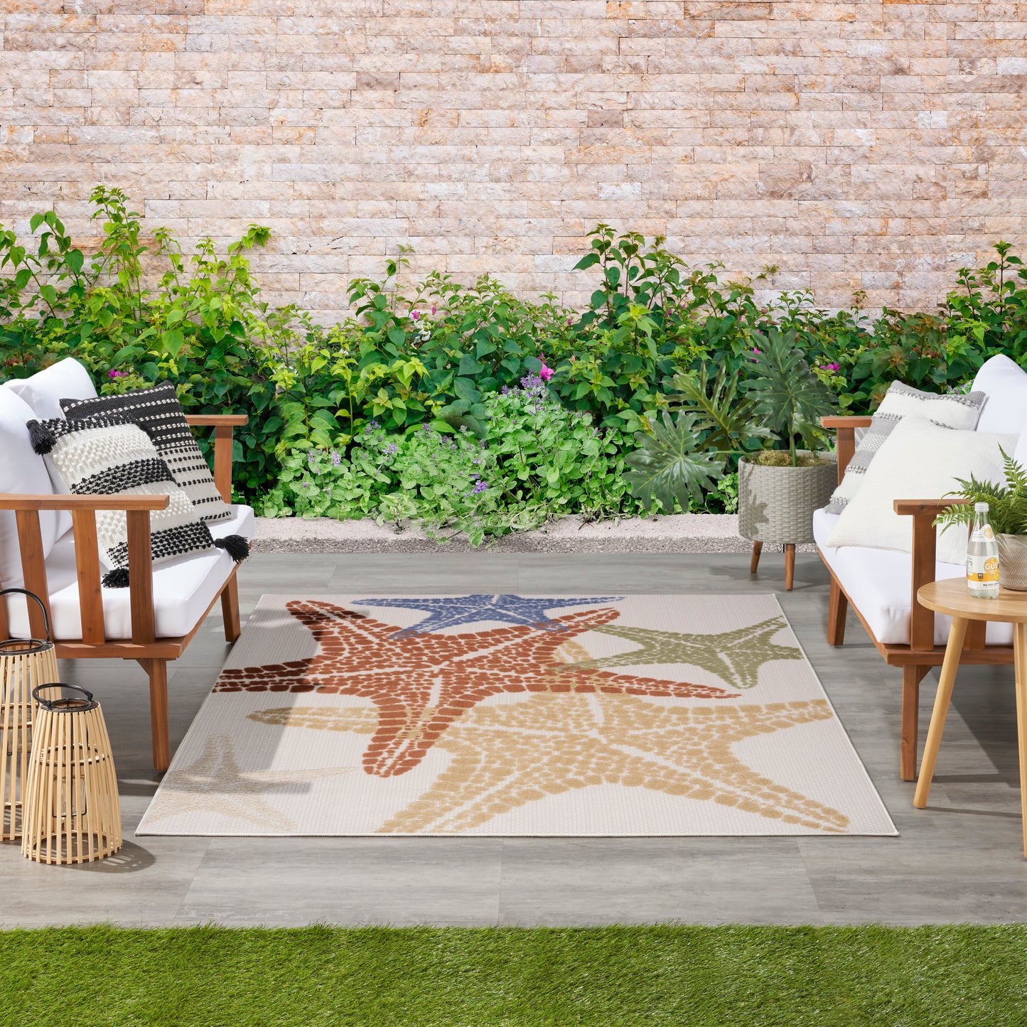 Nourison Aloha 6' x 9' Ivory Multicolor Outdoor Rug