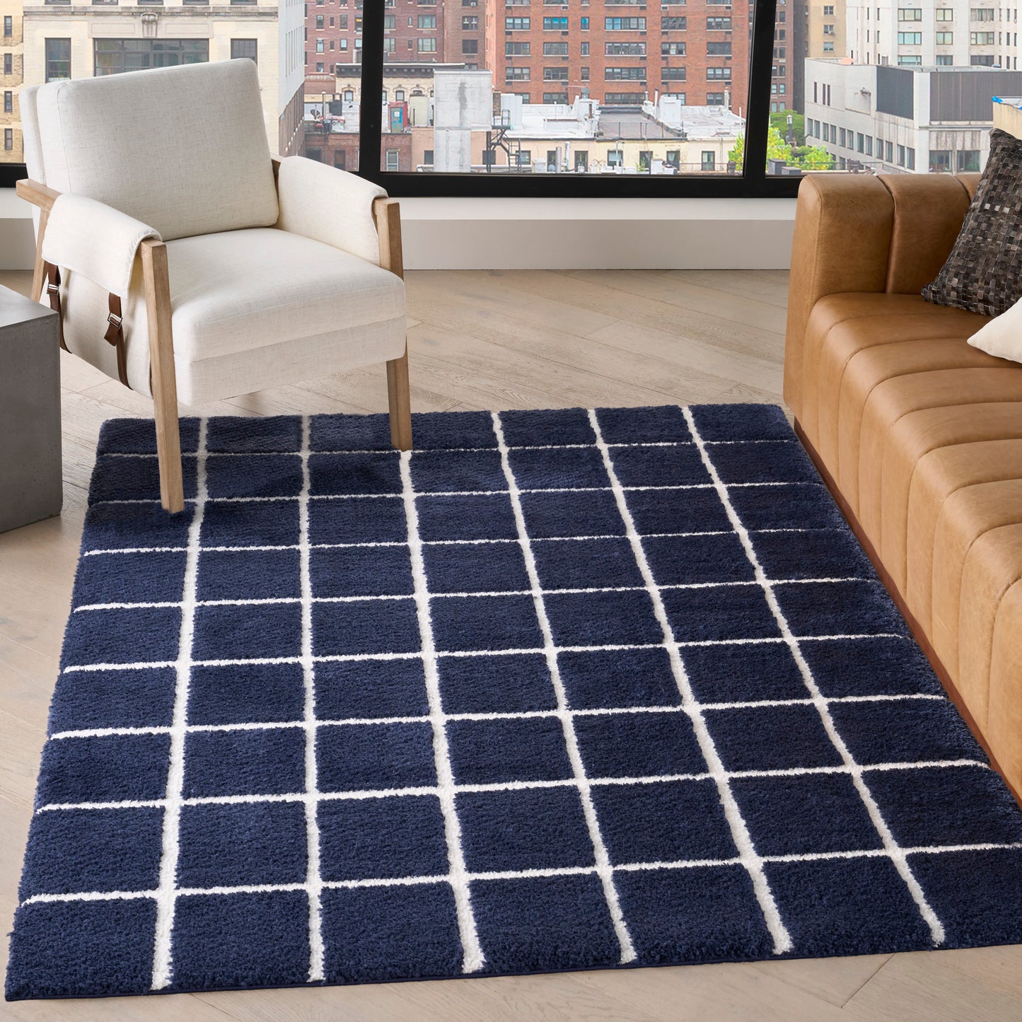 DKNY West End Ave 5'3" x 7'3" Navy Ivory Modern Indoor Rug