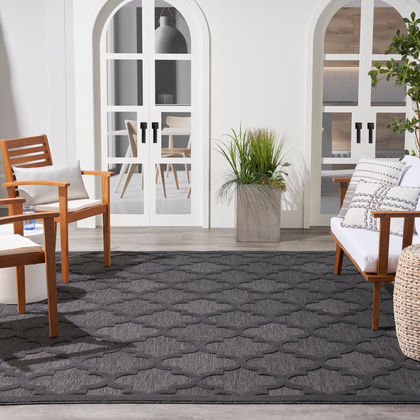 Nourison Easy Care 7' x 10' Charcoal Black Modern Rug