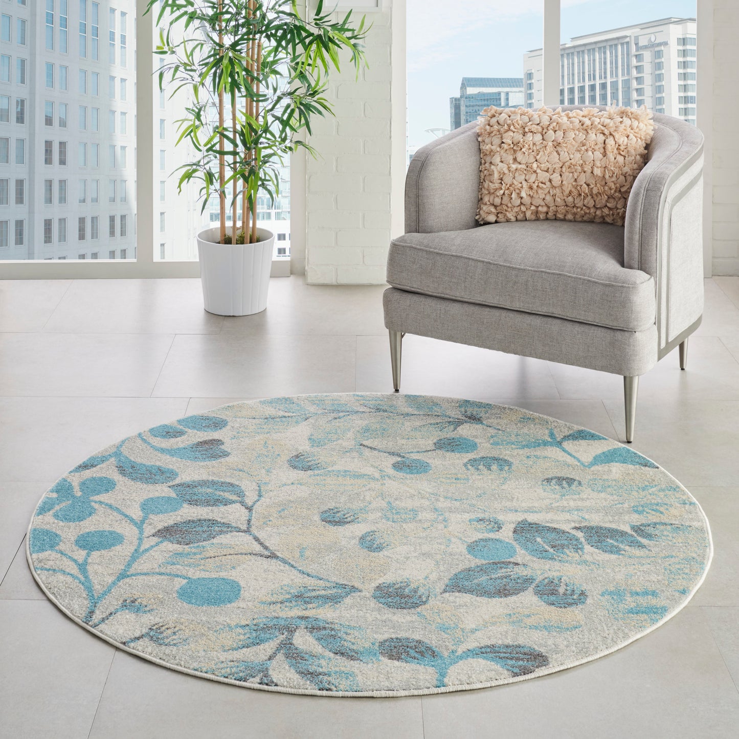 Nourison Tranquil 5'3" x Round Ivory/Turquoise Farmhouse Indoor Rug