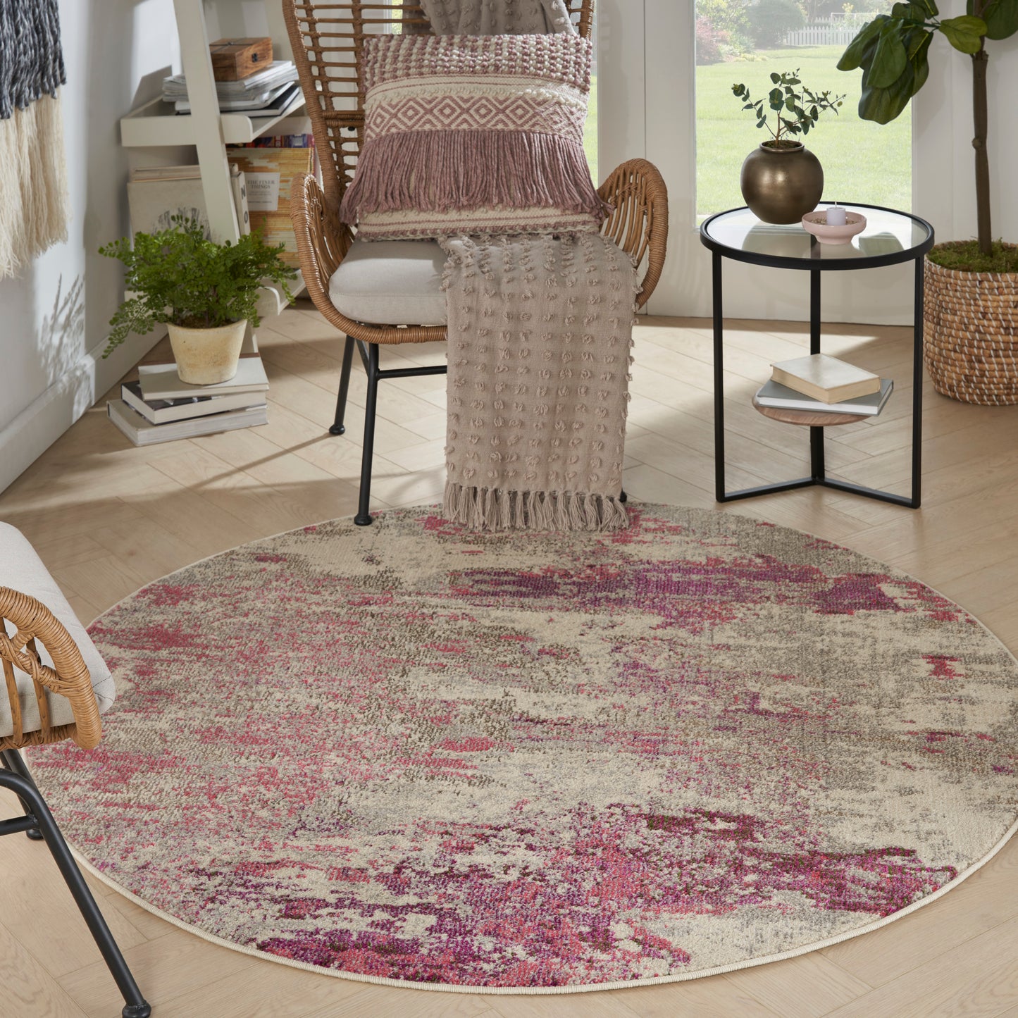 Nourison Celestial 5'3" x Round Ivory/Pink Modern Indoor Rug