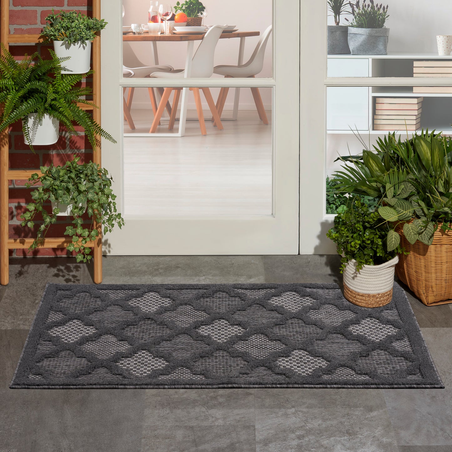 Nourison Easy Care 2' x 4' Charcoal Black Modern Rug