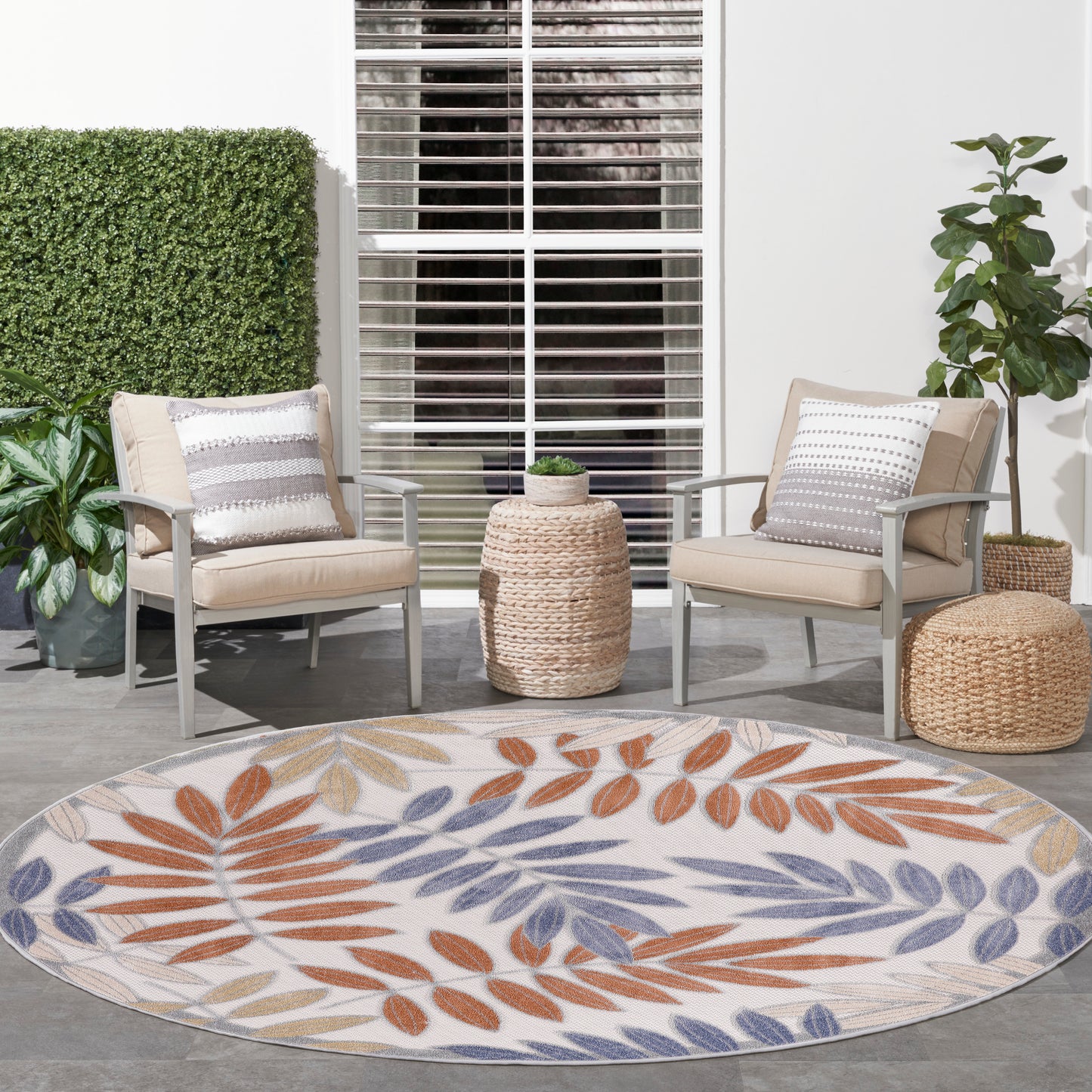 Nourison Aloha 5'3" x Round Blue Mocha Outdoor Rug