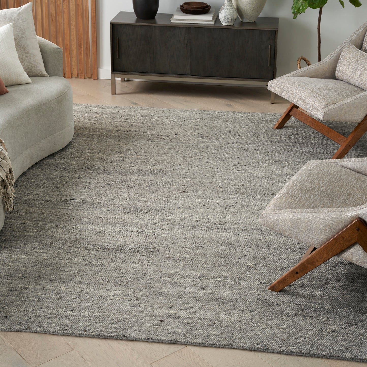 Nourison Alanna 7'9" x 9'9" Grey Farmhouse Indoor Rug