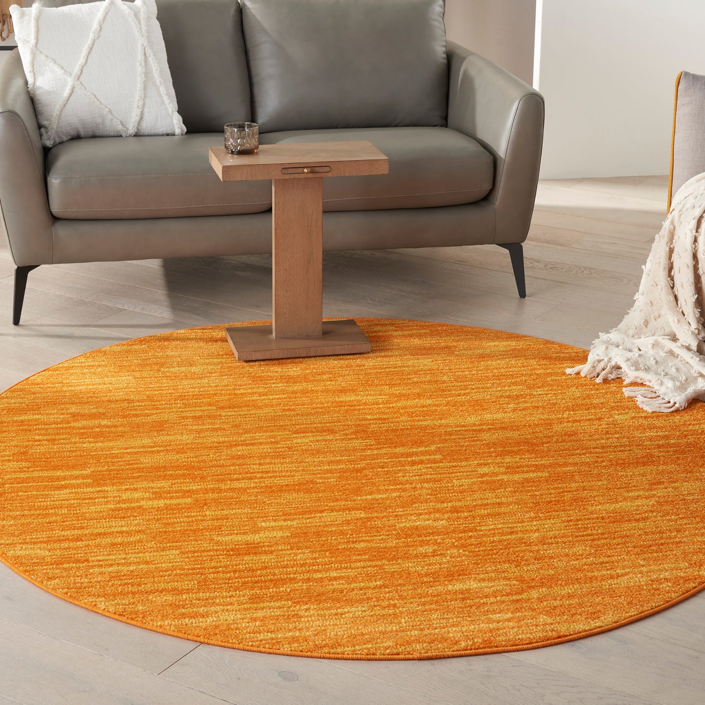 Nourison Nourison Essentials 6' x Round Sunburst Outdoor Rug