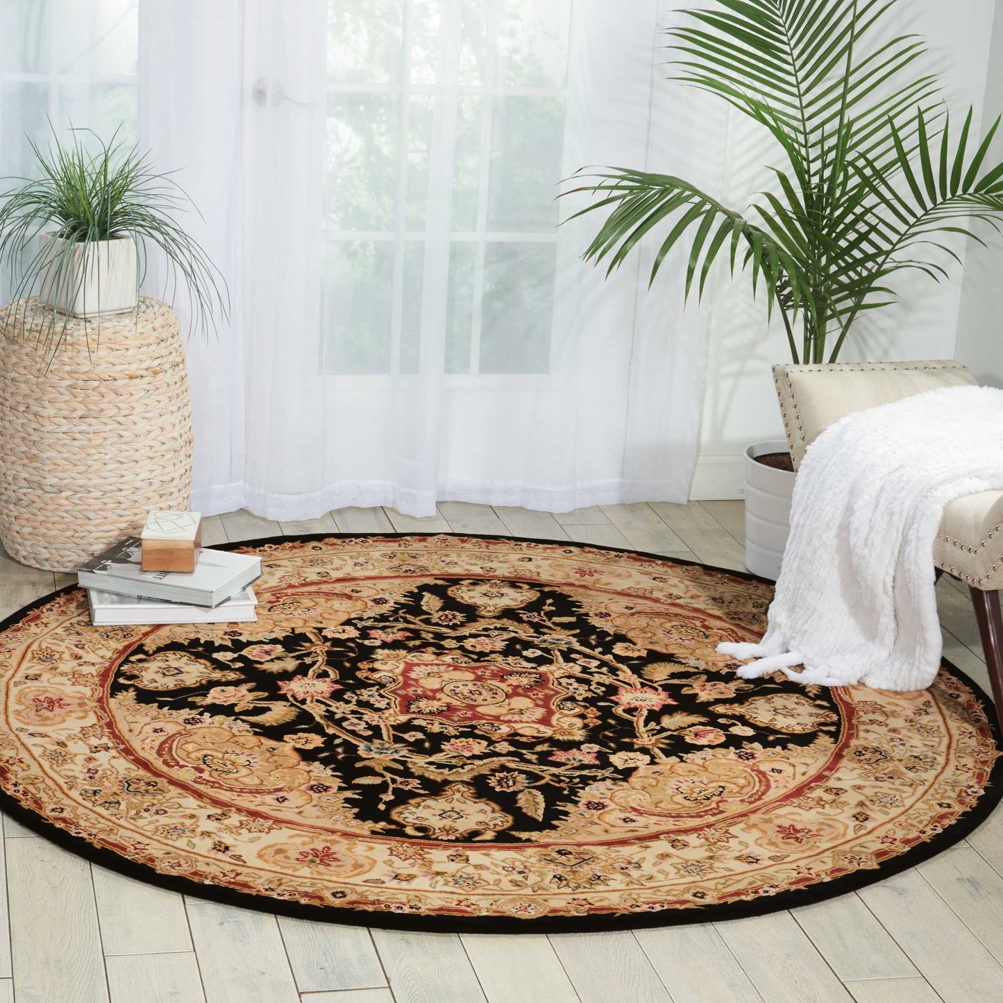 Nourison Nourison 2000 8' x Round Black Traditional Indoor Rug