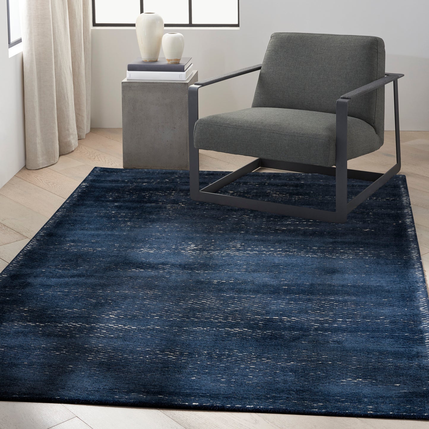 Calvin Klein Valley 5'3" x 7'3" Blue Modern Indoor Rug