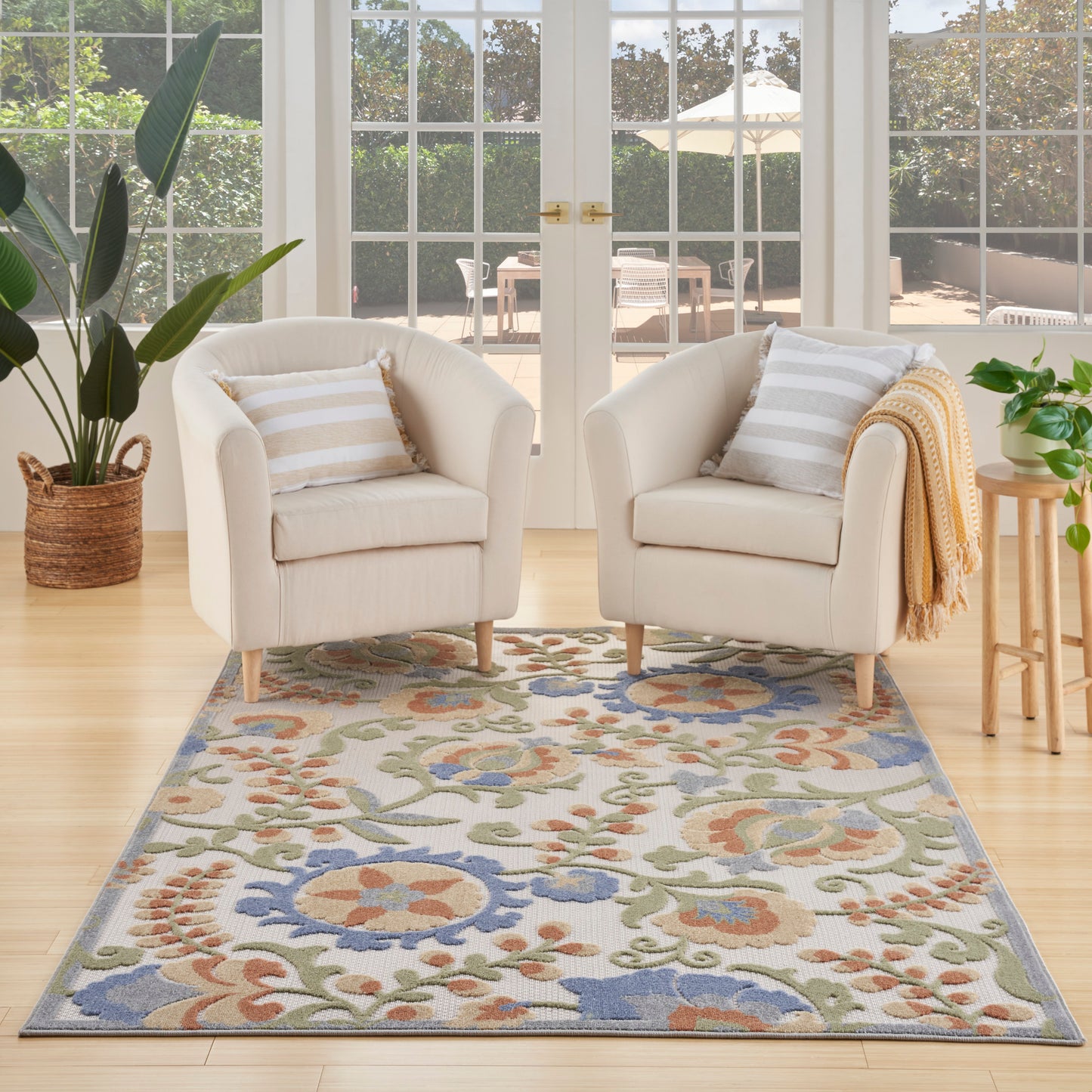 Nourison Aloha 3'6" x 5'6" Ivory Blue Outdoor Rug